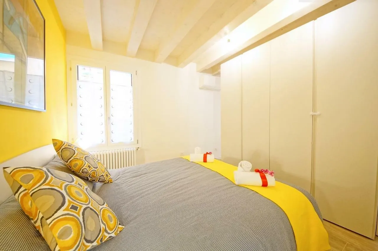Dolcevita Apartments N 443 ヴェネツィア 0*,  イタリア
